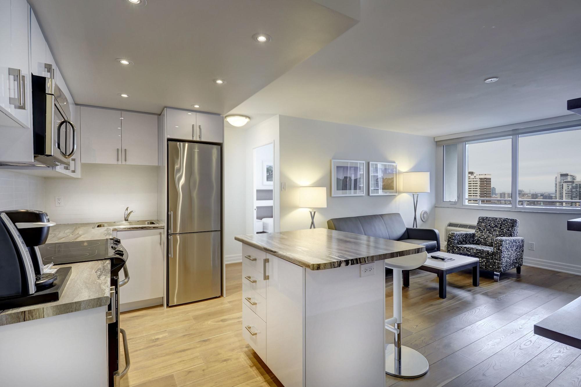 טורונטו Town Inn Suites Hotel מראה חיצוני תמונה