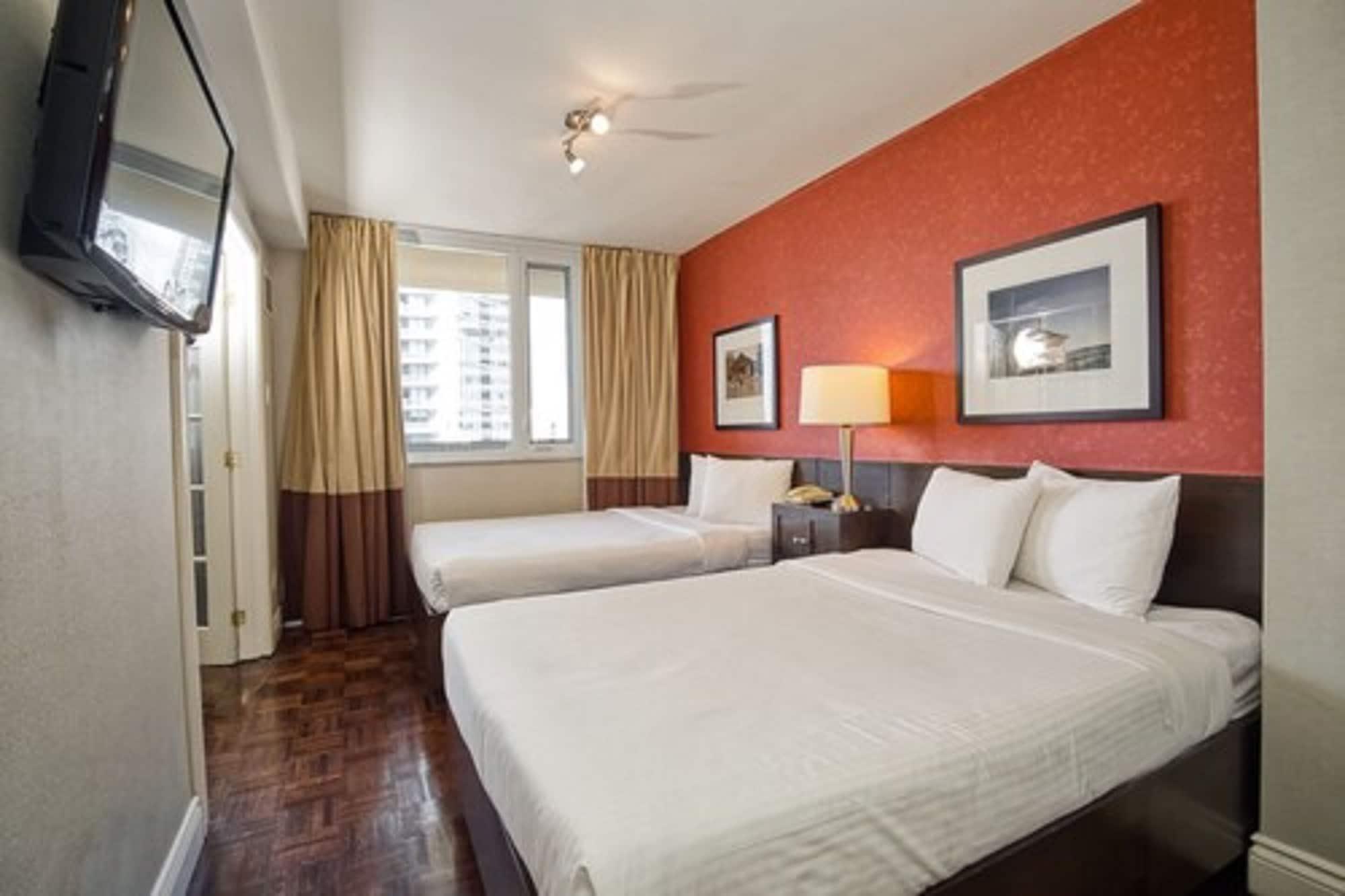 טורונטו Town Inn Suites Hotel מראה חיצוני תמונה