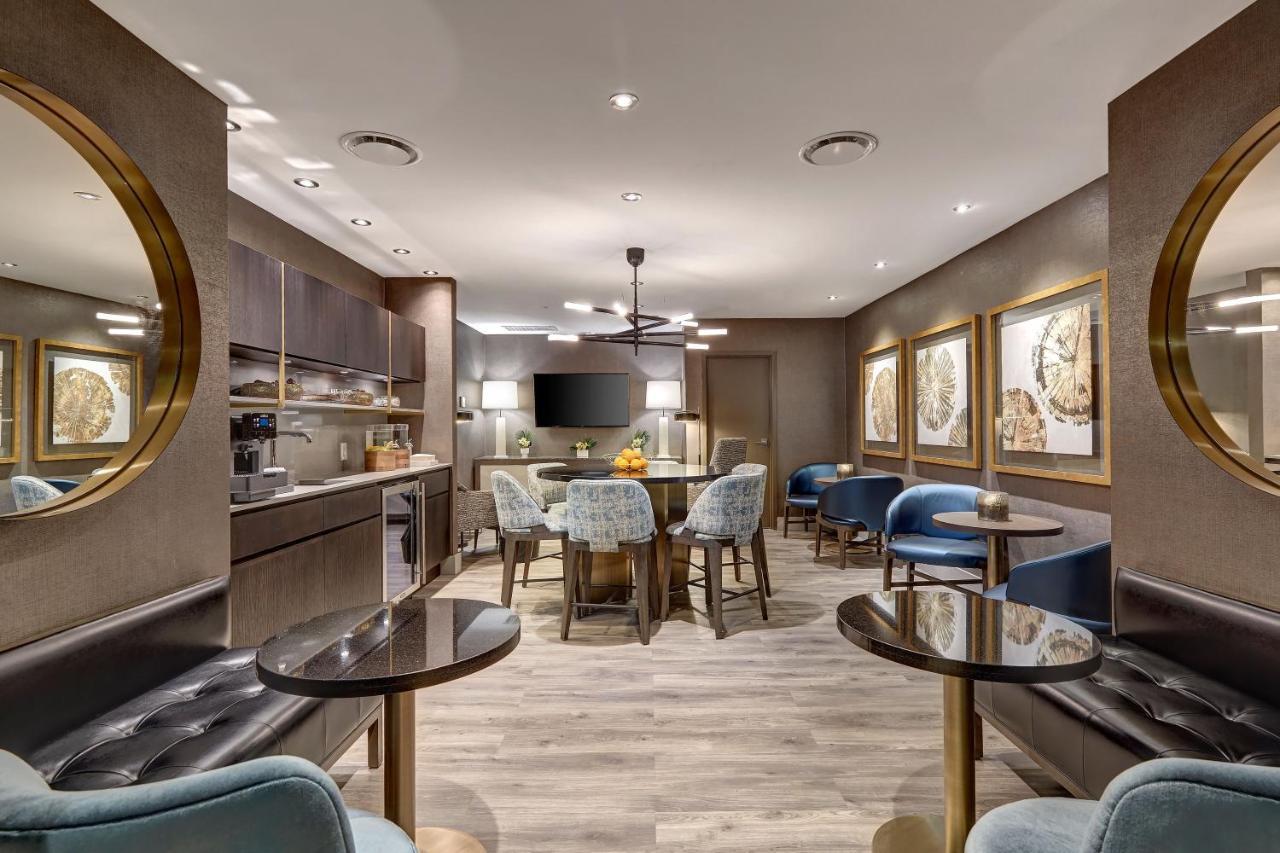 טורונטו Town Inn Suites Hotel מראה חיצוני תמונה